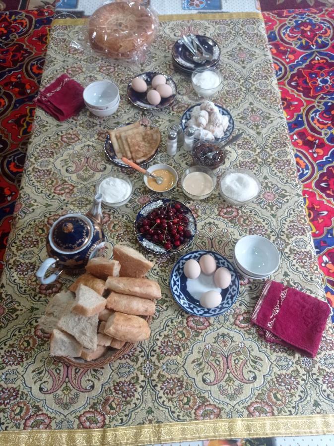 Zuhro Guest House Bukhara Eksteriør bilde